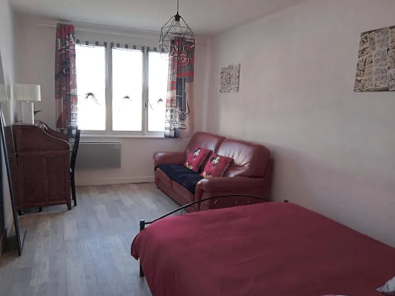Appartement le labyrinthe du peintre Bransat