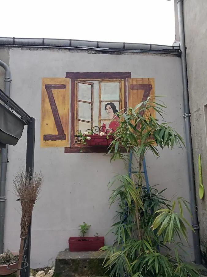 Appartement le labyrinthe du peintre Bransat