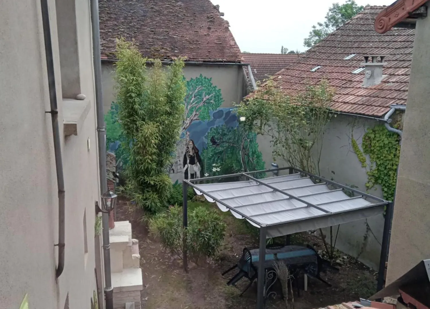 Appartement le labyrinthe du peintre Bransat France